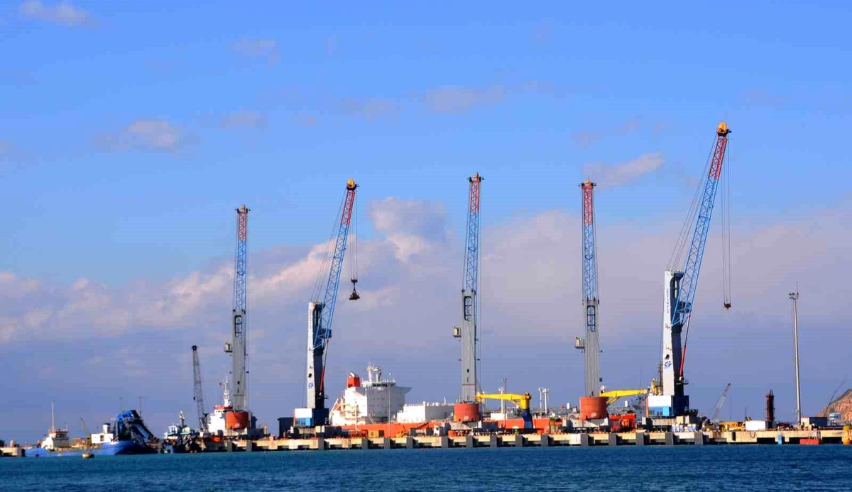 Aliağa Limanlarına 2023 Yılının İlk Çeyreğinde 1.556 Gemi Yanaştı