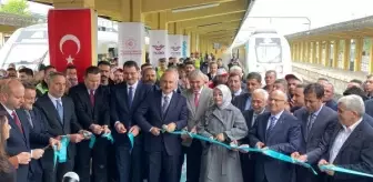 Bakan Karaismailoğlu: Ülkemizi Avrupa'da 6'ncı, dünyada 8'inci hızlı tren işletmecisi konumuna yükselttik