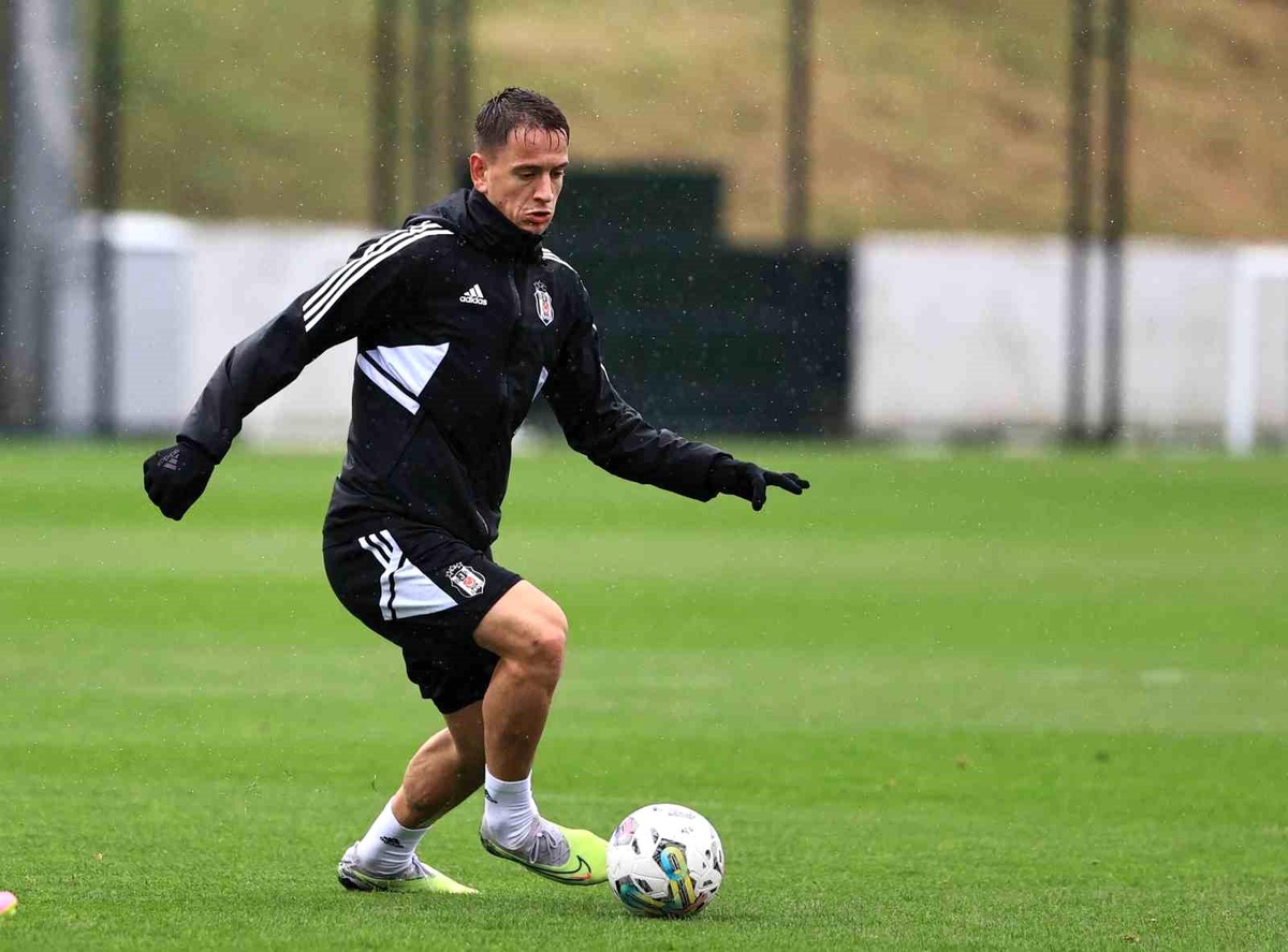 Beşiktaş, Galatasaray maçı hazırlıklarını sürdürdü