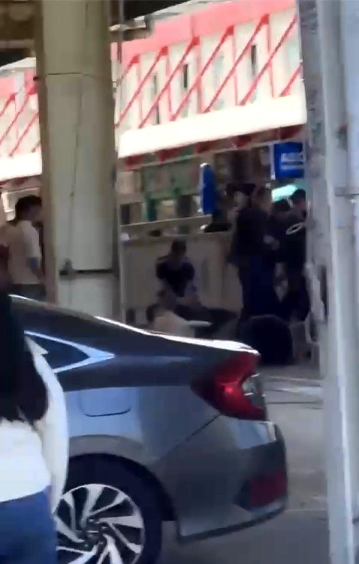 Bursada gençler arasında meydan muharebesi