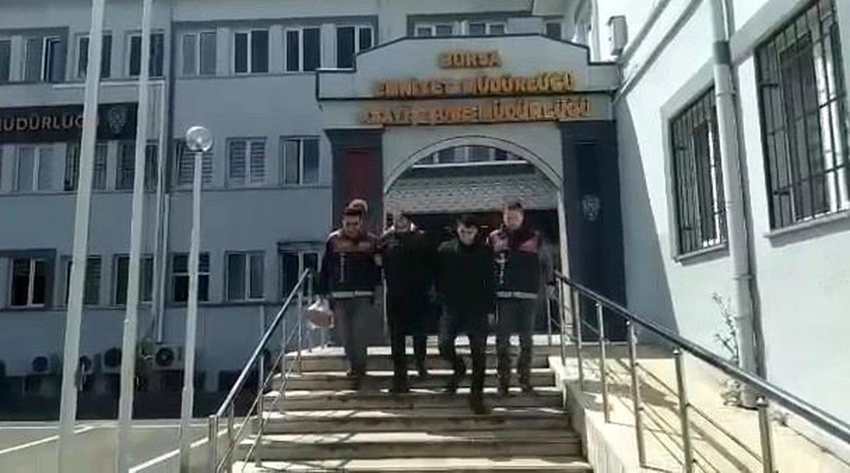 Bursa\'da Hırsızlık Yapan Çete Yakalandı