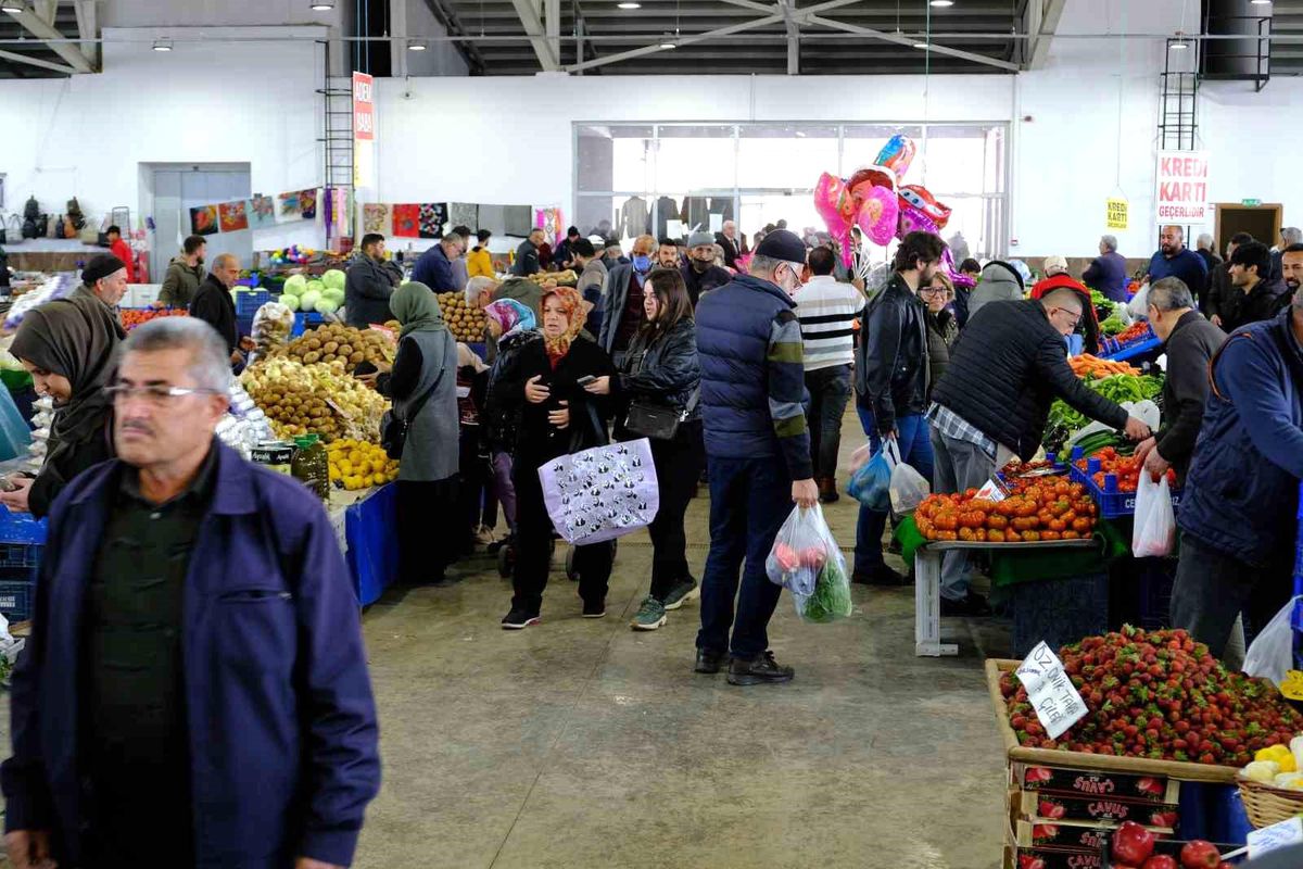 Ekonomik Güven Endeksi Nisan Ayında Yüzde 35 Arttı