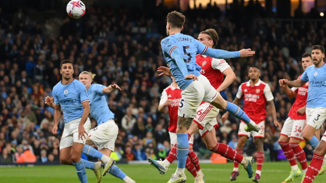 Farka boğdular! Manchester City'den lider Arsenal'e futbol dersi