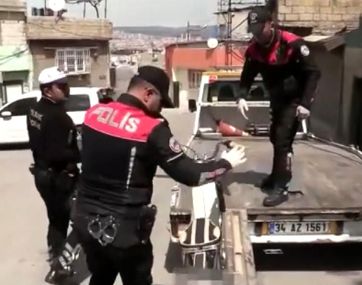 Gaziantep\'te Çalıntı Motosiklet Uygulaması Sonucu 4 Şüpheli Yakalandı