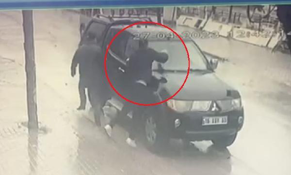 İnegöl\'de kaza sonrası sürücüye saldırı