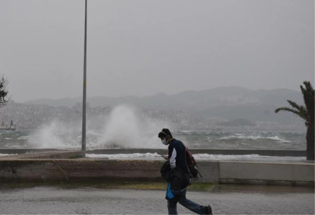 Güney Ege Denizi\'nde Kuvvetli Fırtına Bekleniyor