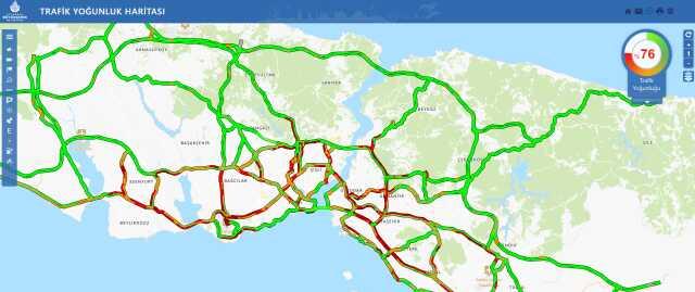 İstanbul'da sağanak yağış hayatı felç etti! Trafik yoğunluğu yüzde 76'ya kadar çıktı