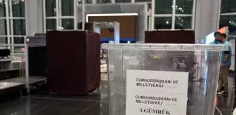 Yurt dışında kayıtlı Türk vatandaşları oy kullanmaya başladı