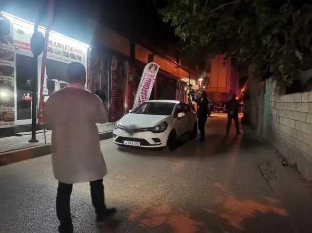 İzmir'deki korkunç cinayet anı kamerada