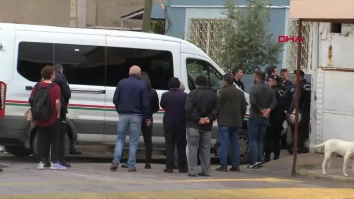 İzmir\'deki Kahvehaneye Silahlı Saldırı: 1 Ölü, 5 Yaralı