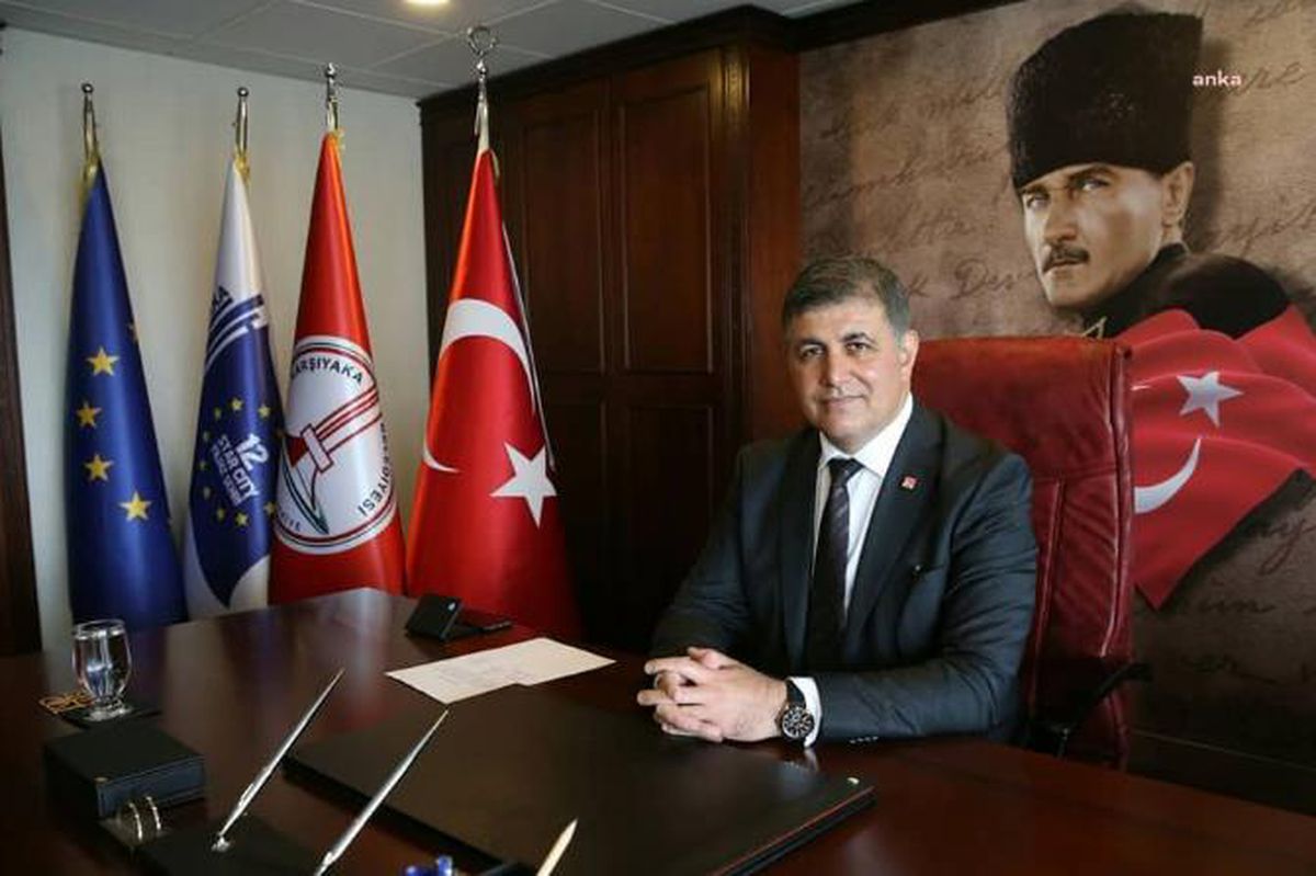 Karşıyaka Belediye Başkanı Tugay\'dan Gençlik ve Spor Bakanı Kasapoğlu\'na Stat Tepkisi: "Madem Devretmişler, Devir Protokolünü Kamuoyuna Sunsunlar"