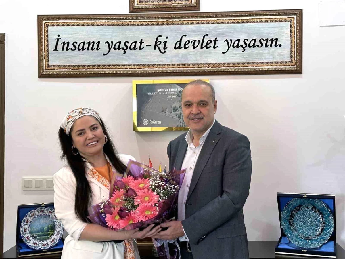 MHP adayı Balcı Ortaca Belediye Başkanı Uzundemir\'i ziyaret etti