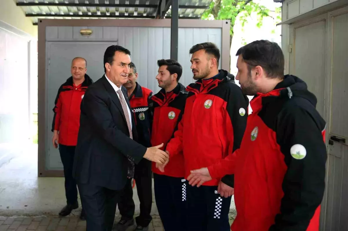 Osmangazi\'nin deprem kahramanlarına büyük onur