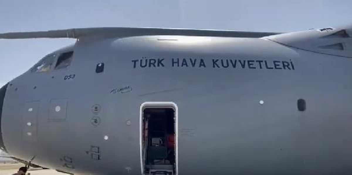 Sudan\'dan tahliye operasyonu tamamlandı: 101 vatandaş Türkiye\'ye getirildi