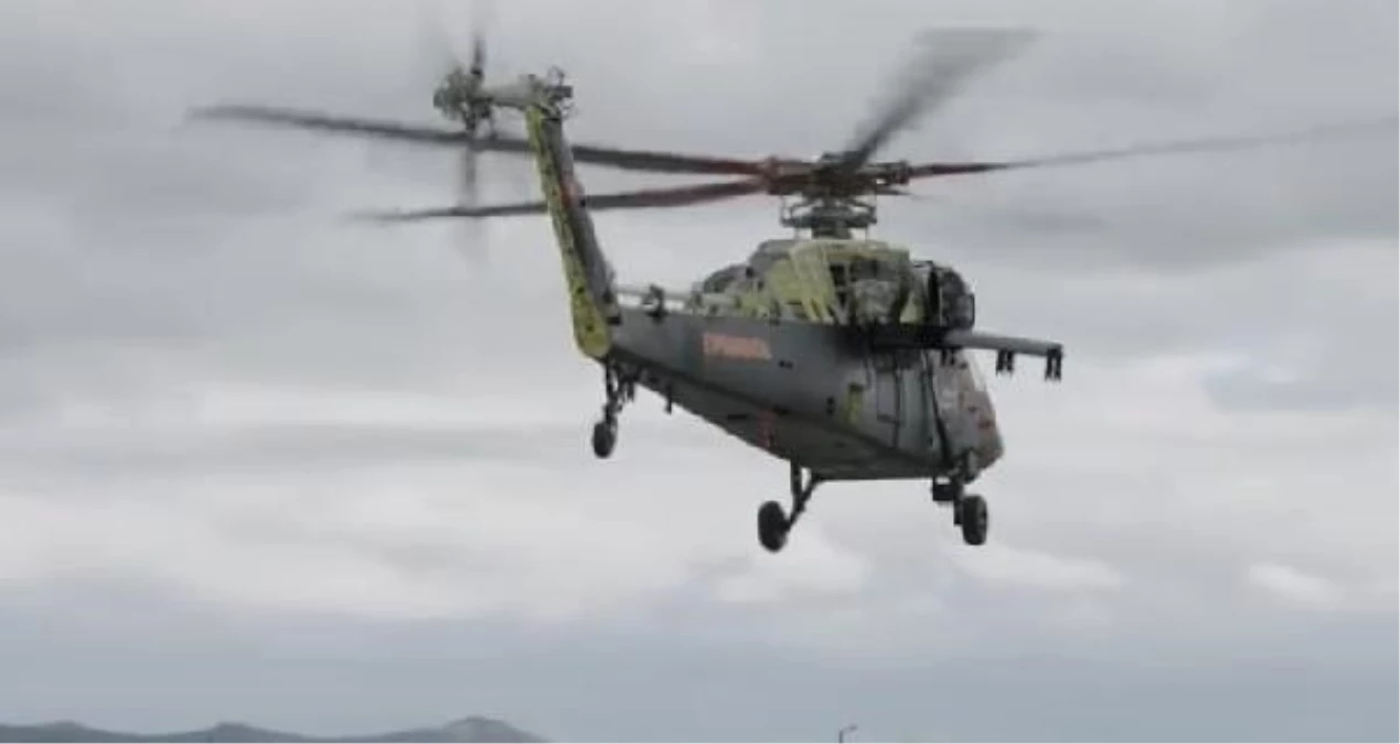Savunma Sanayii Başkanı İsmail Demir\'den müjdeli haber: ATAK-2 ilk kez havalandı