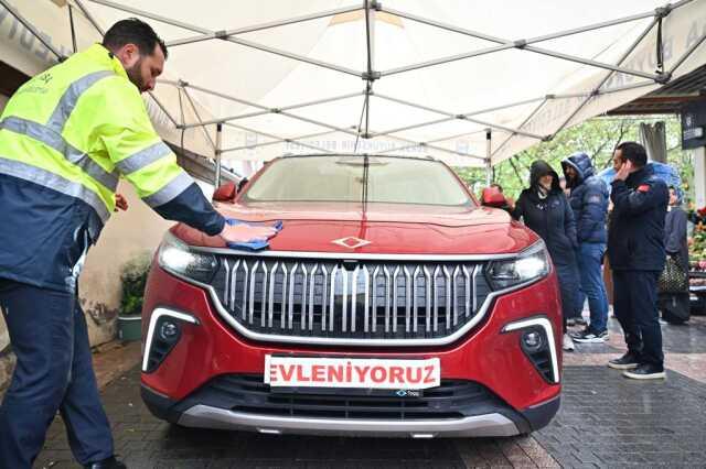 Bakan Varank söz verdi! Togg gelin arabası oldu