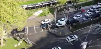 Eyüpsultan'da İSKİ borusu patladı: Tramvay suya gömüldü