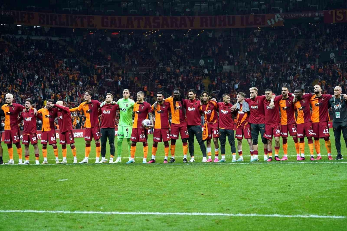 Galatasaray İstanbul takımlarına karşı üstünlüğünü sürdürüyor