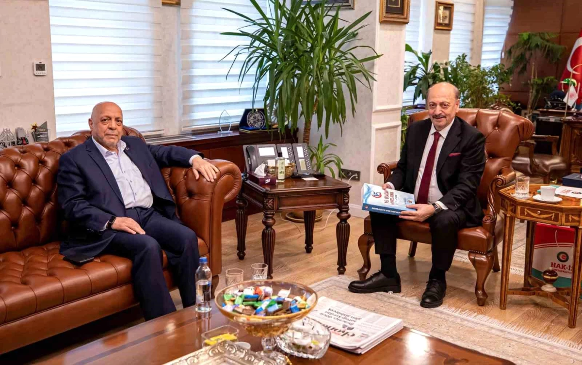 HAK-İŞ Başkanı Arslan\'dan Bakan Bilgin\'e "Kamu Çerçeve Protokolü" ziyareti