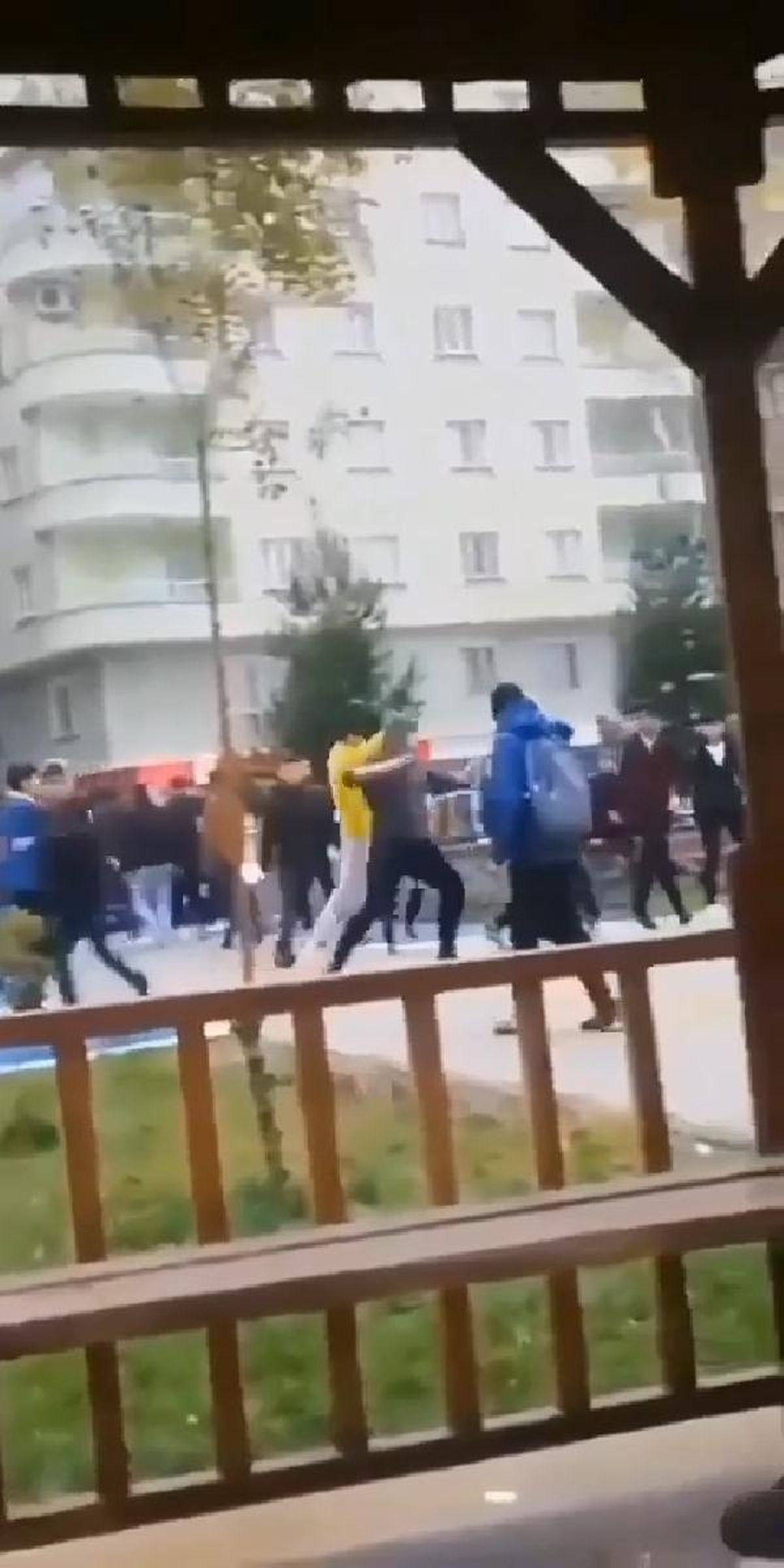 Siirt'te lise öğrencileri arasında kavga