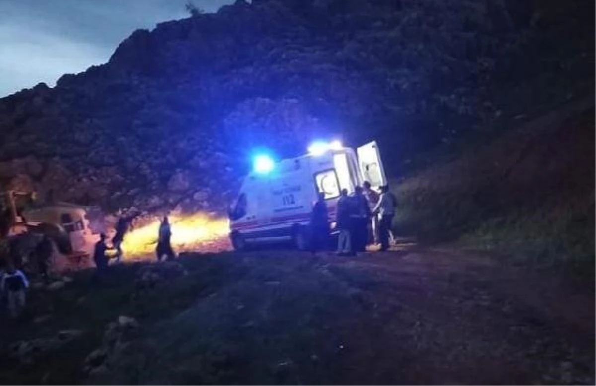 Diyarbakır\'da traktör kazası: Anne hayatını kaybetti, oğlu yaralandı