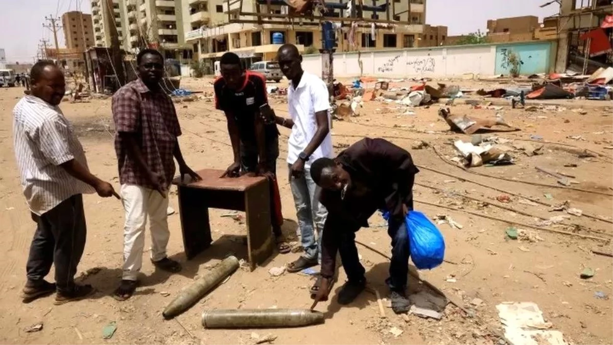 Sudan\'da ateşkes uzatıldı ancak başkent Hartum\'da çatışmalar sürüyor