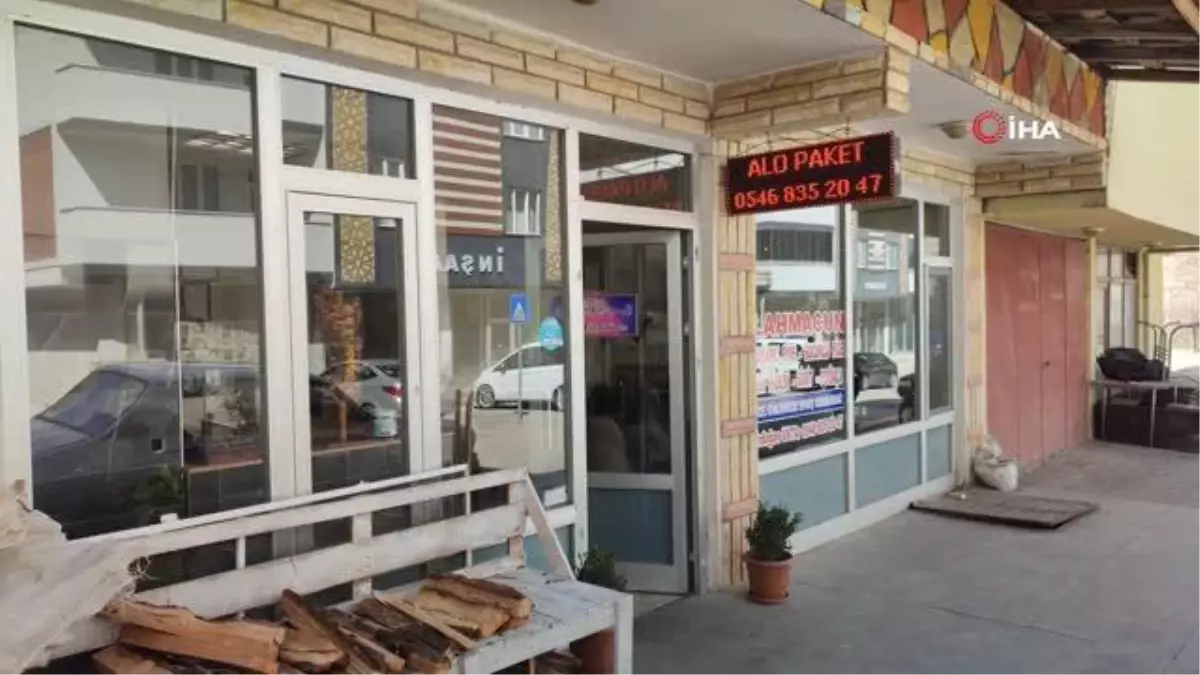 250 yıllık tuğlalardan geleneksel fırın yapıldı