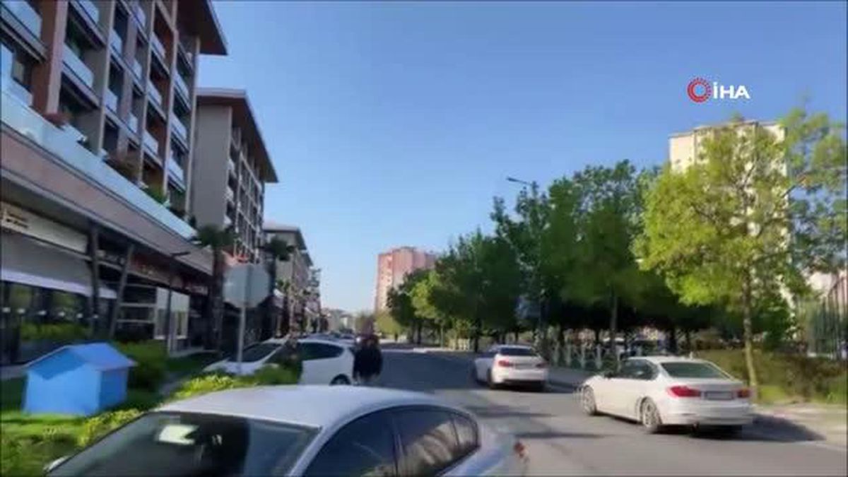 Çorlu\'da 3 araç karıştığı kazada 4 kişi yaralandı