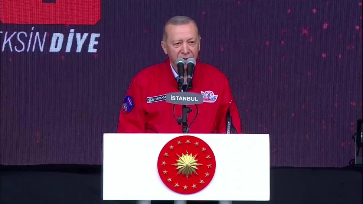 Cumhurbaşkanı Erdoğan: "Şimdi Dokuzlu Koalisyon Masası Var, Ne Yapsanız Boş. Başkanlık Sisteminin Ülkeye Sağladığı Kazanç Bu, Koalisyonlardan Ülke...