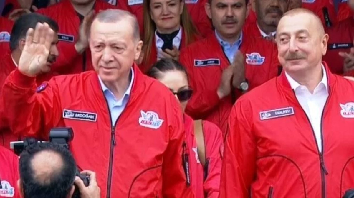 Cumhurbaşkanı Recep Tayyip Erdoğan TEKNOFEST\'i ziyaret etti