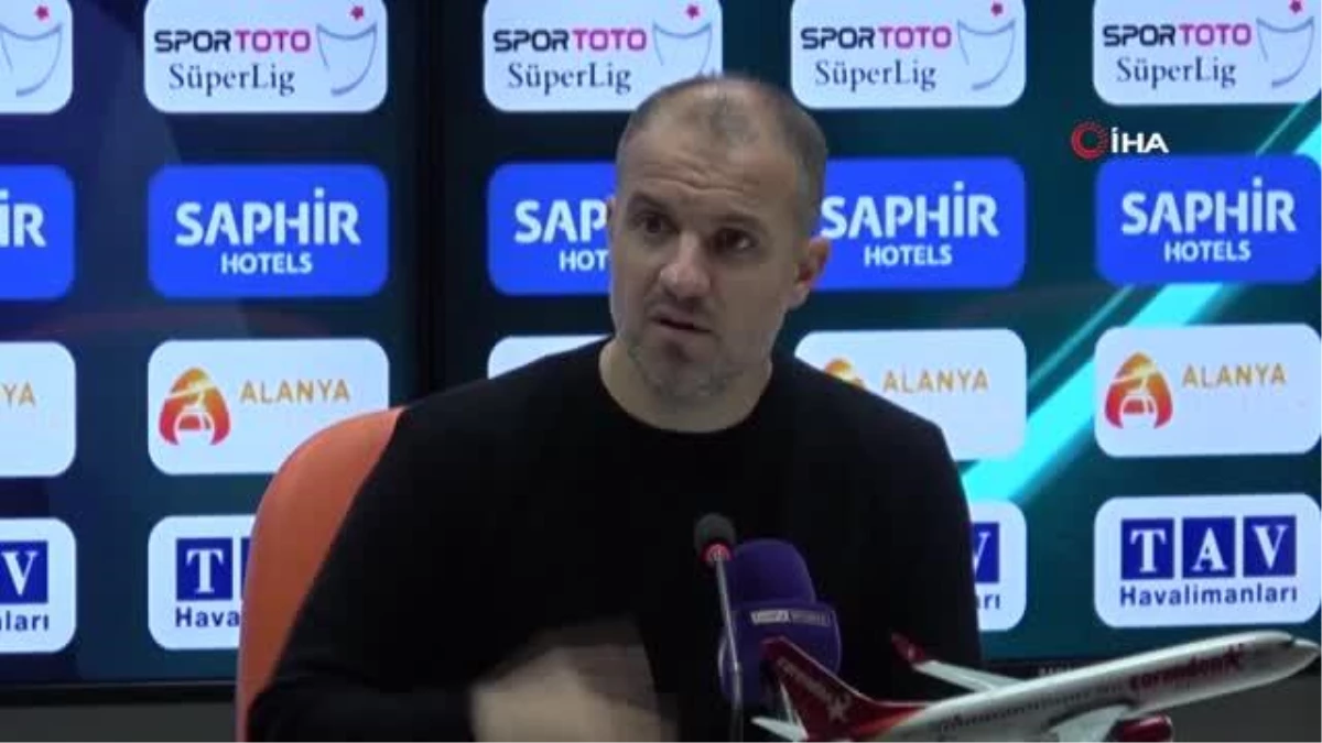 Ümraniyespor Teknik Direktörü Mustafa Er: Alanyadan puan alabilirdik