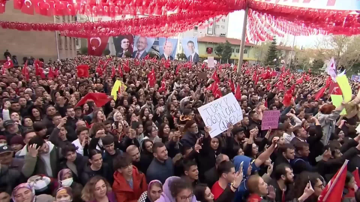 CHP Genel Başkanı Kemal Kılıçdaroğlu Isparta\'da Miting Yaptı