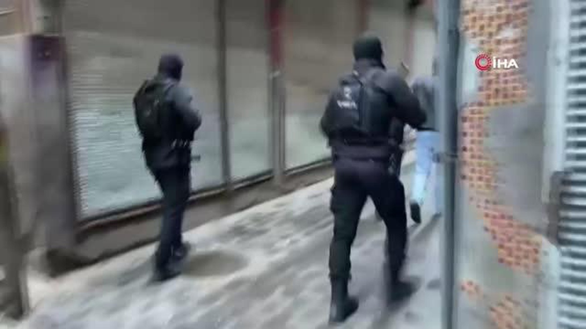 Ankara\'da PKK/KCK ve FETÖ/PDYye yönelik 54 gözaltı kararı