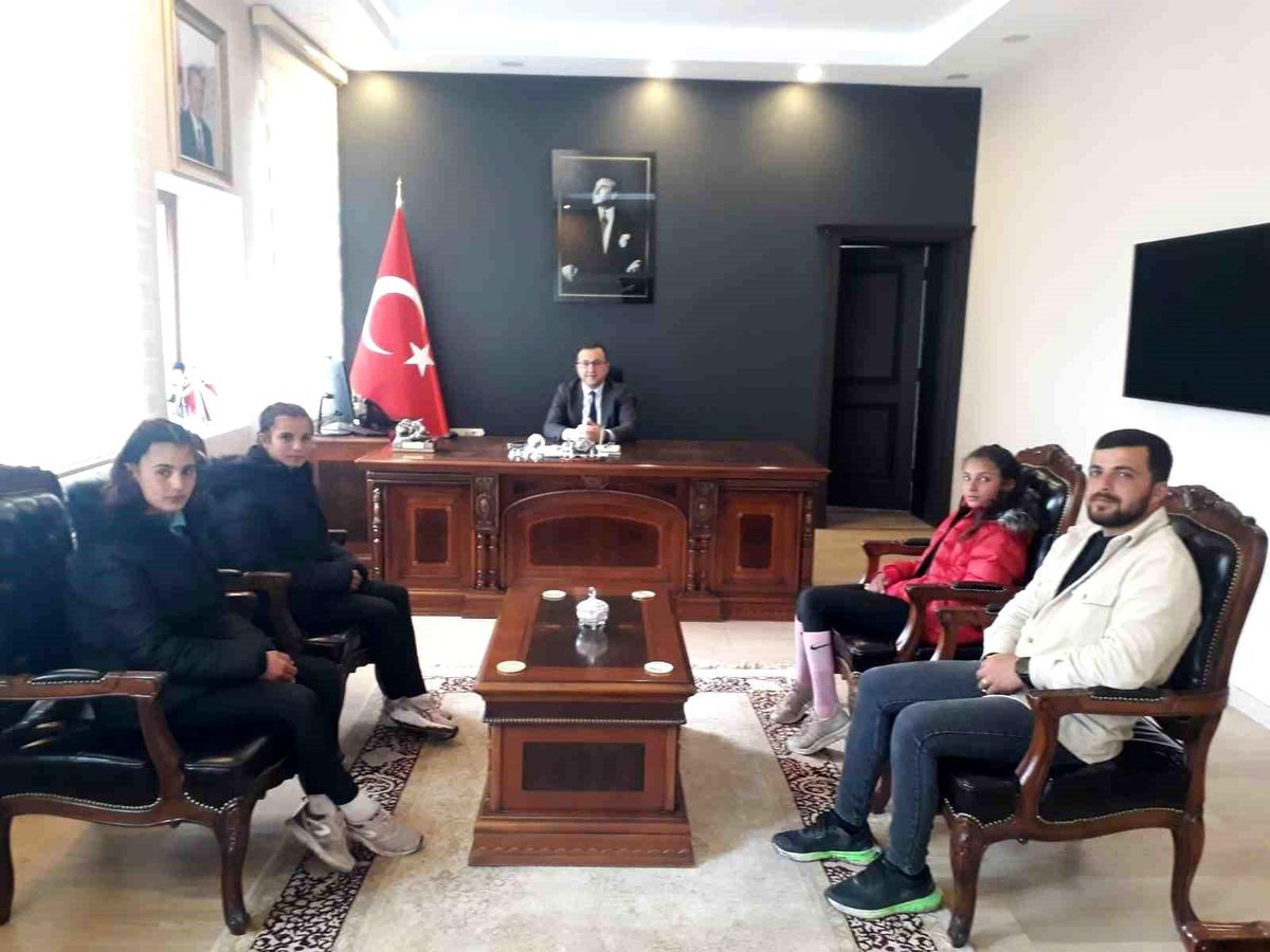 Sarıkamışlı Atlet Türkiye Kros Şampiyonasında 1. Oldu