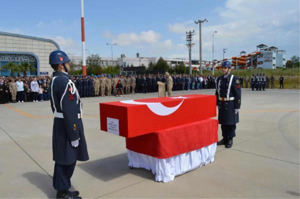 Nusaybin\'de şehit olan Jandarma Astsubay Üstçavuş Mehmet Gündüz\'ün cenazesi Tokat\'a uğurlandı