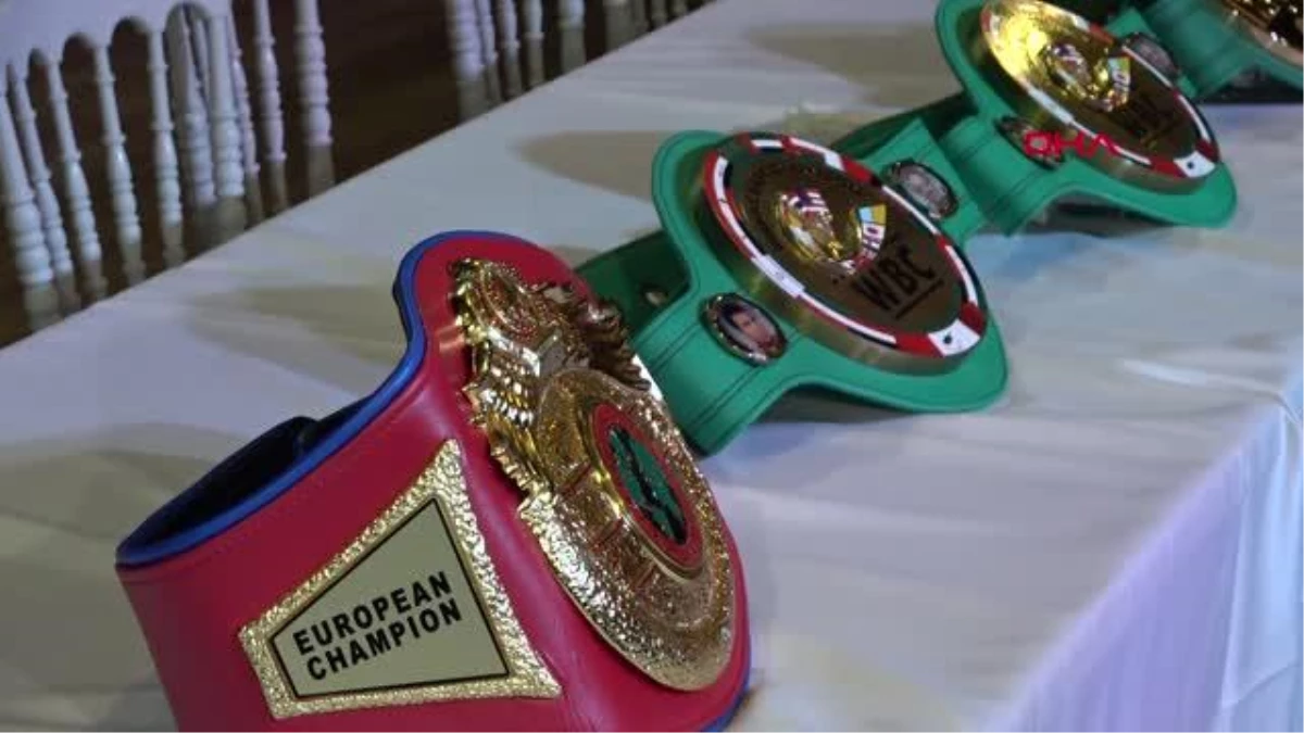 WBC Şampiyonlar Gecesi öncesinde tartı işlemi gerçekleştirildi