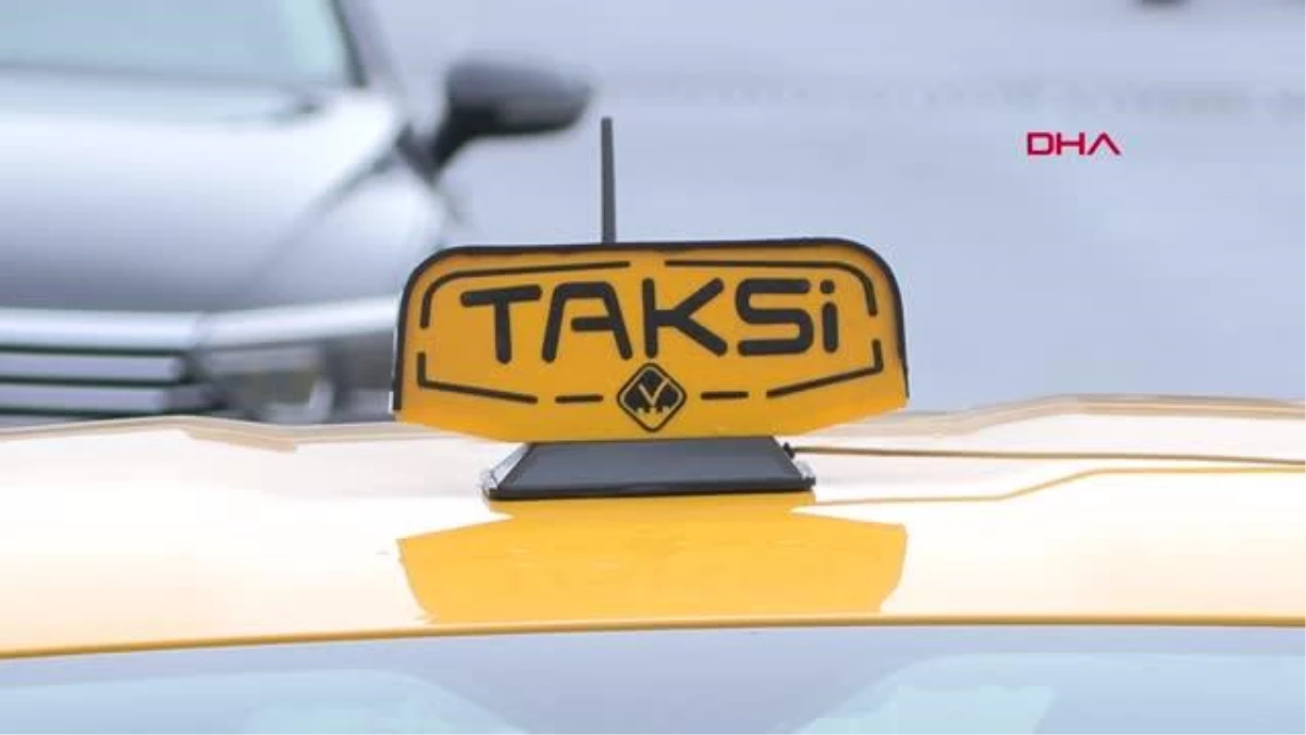 İstanbul\'daki taksilerin çoğu akıllı tepe lambası taktıramadı
