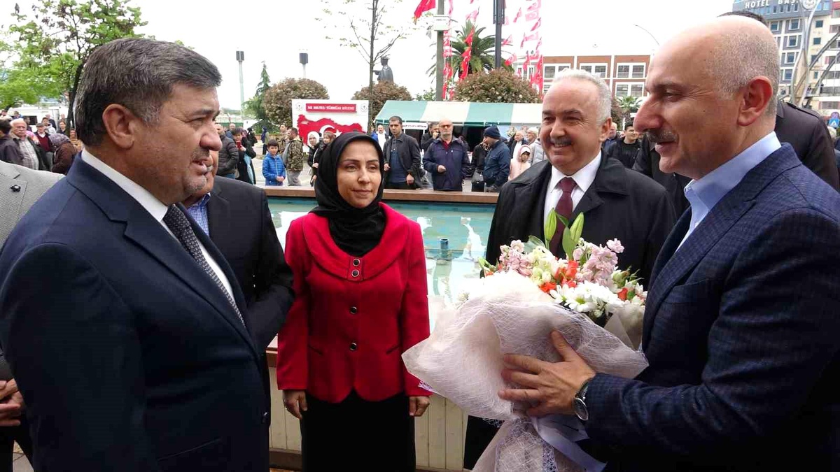 Bakan Karaismailoğlu: Bölünmüş yolların karşılığı trafik kazalarında yüzde 82 azalma oldu