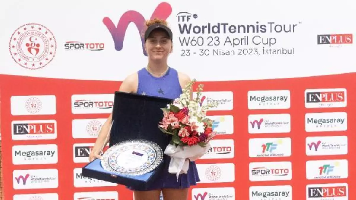 Berfu Cengiz W60 Istanbul 23 April Cup'ta ikincilik elde etti