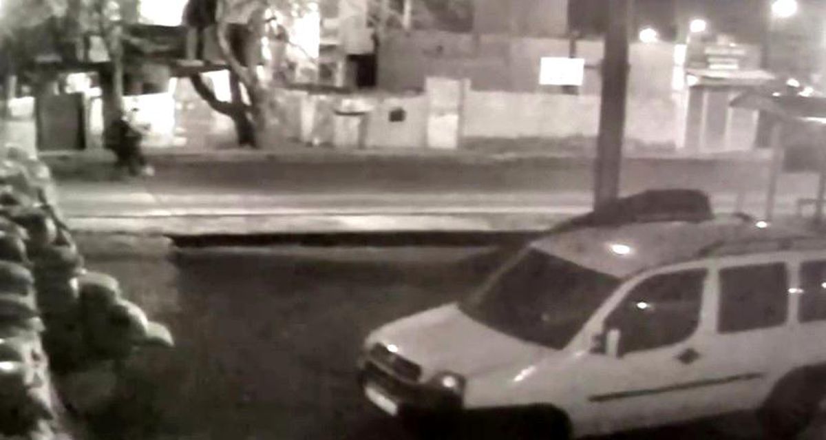 Erzurum\'da 13 yaşındaki çocuk ağabeyini yaralayan şahsı bıçaklayarak öldürdü