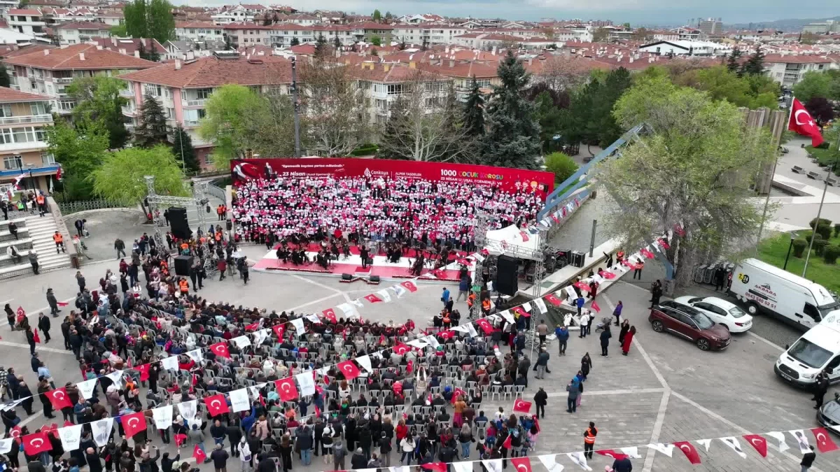 Çankaya Belediyesi 1000 Çocuk Korosu Anıtpark\'ta 23 Nisan konseri verdi