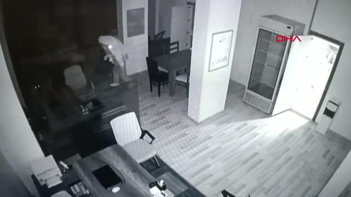 Diyarbakır\'da Deprem Sonrası Hırsızlık Yapan Şüphelilere Operasyon: 10 Kişi Yakalandı