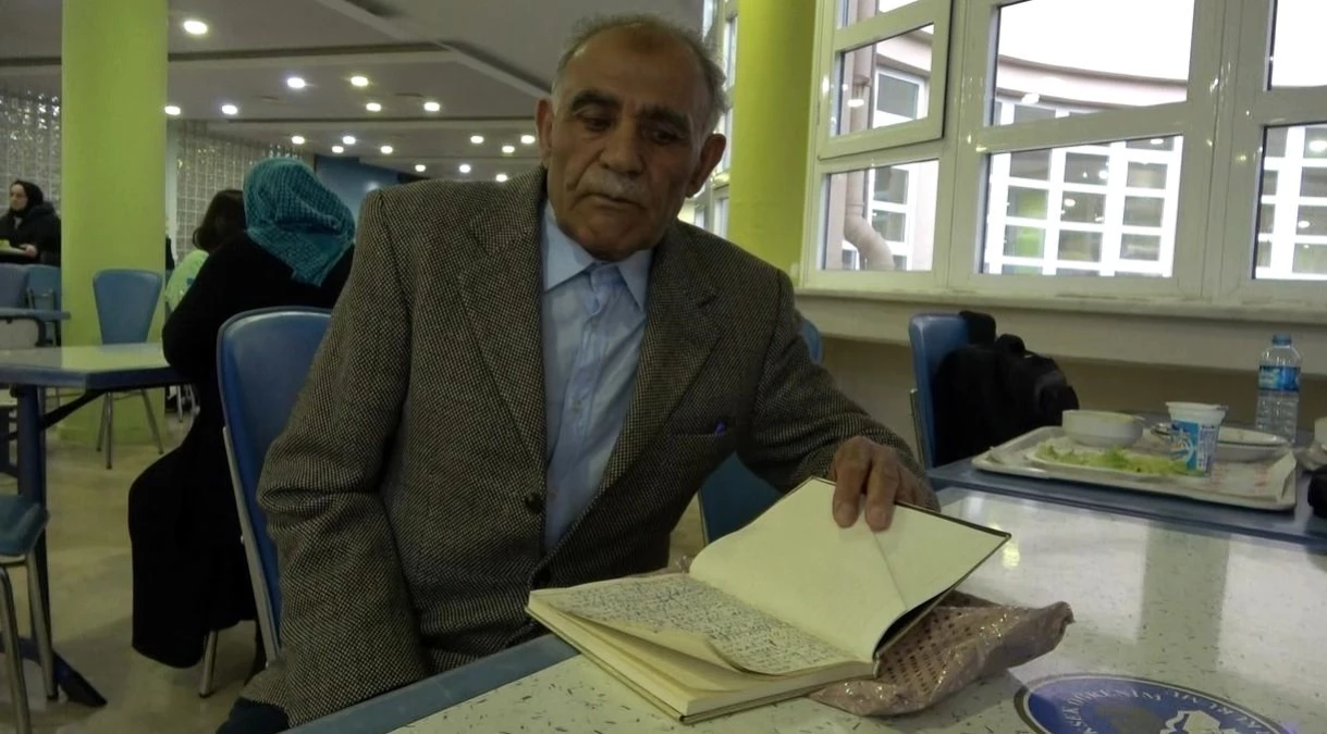 77 yaşındaki Umut Işık, depremin acı izlerini şiire döktü