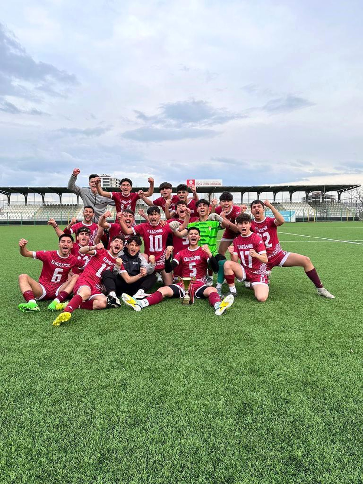 ES Elazığspor Bingöl Grubunda U18 Türkiye Şampiyonası 1. kademe maçlarına çıkacak
