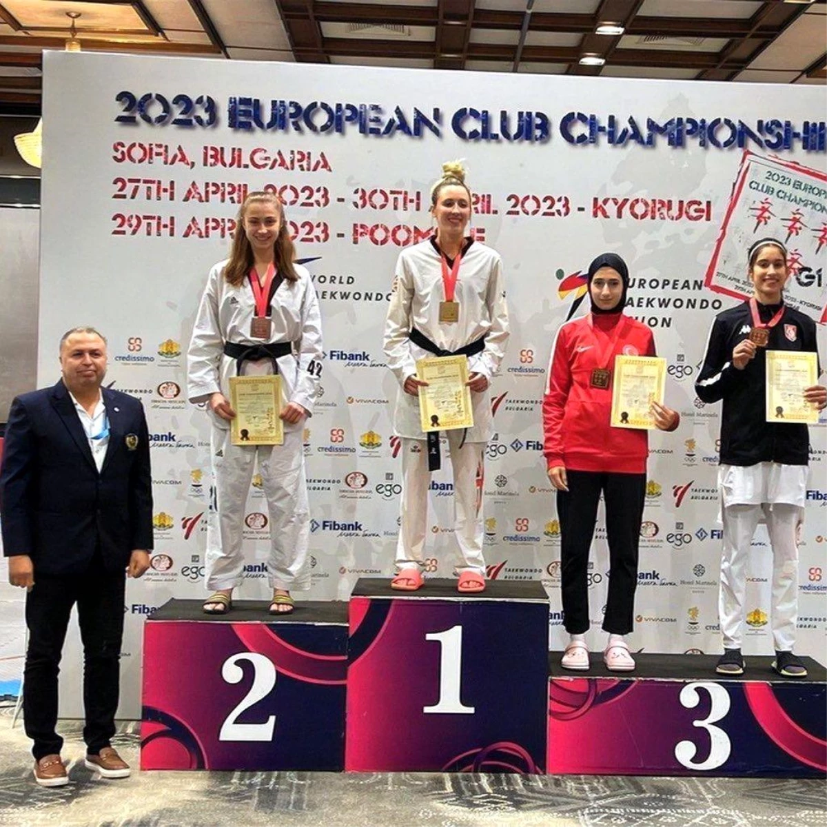 Milli Sporcu Gülse Polat, Avrupa Kulüpler Arası Taekwondo Şampiyonasında 3. Oldu