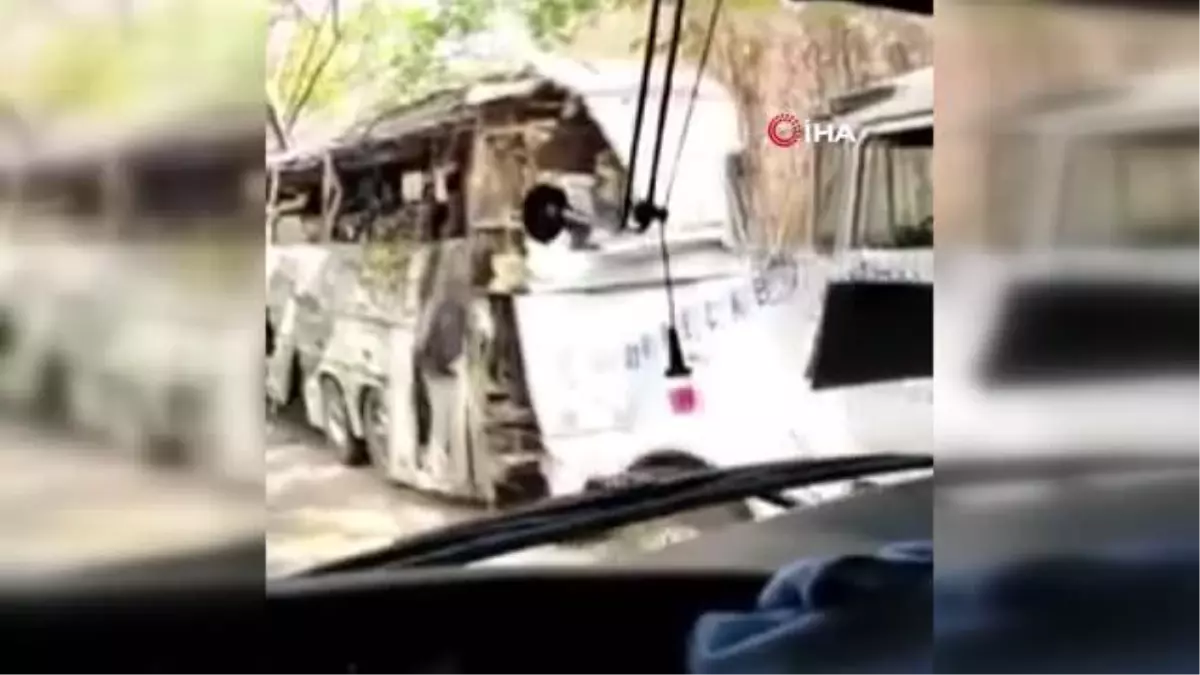 Meksika'da yolcu otobüsü şarampole yuvarlandı: 18 ölü, 33 yaralı