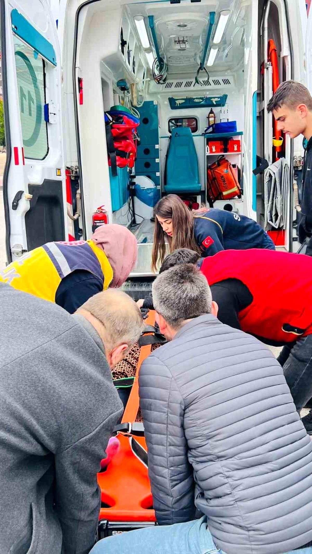 Kastamonu\'da Otomobilin Çarptığı Yaya Yaralandı