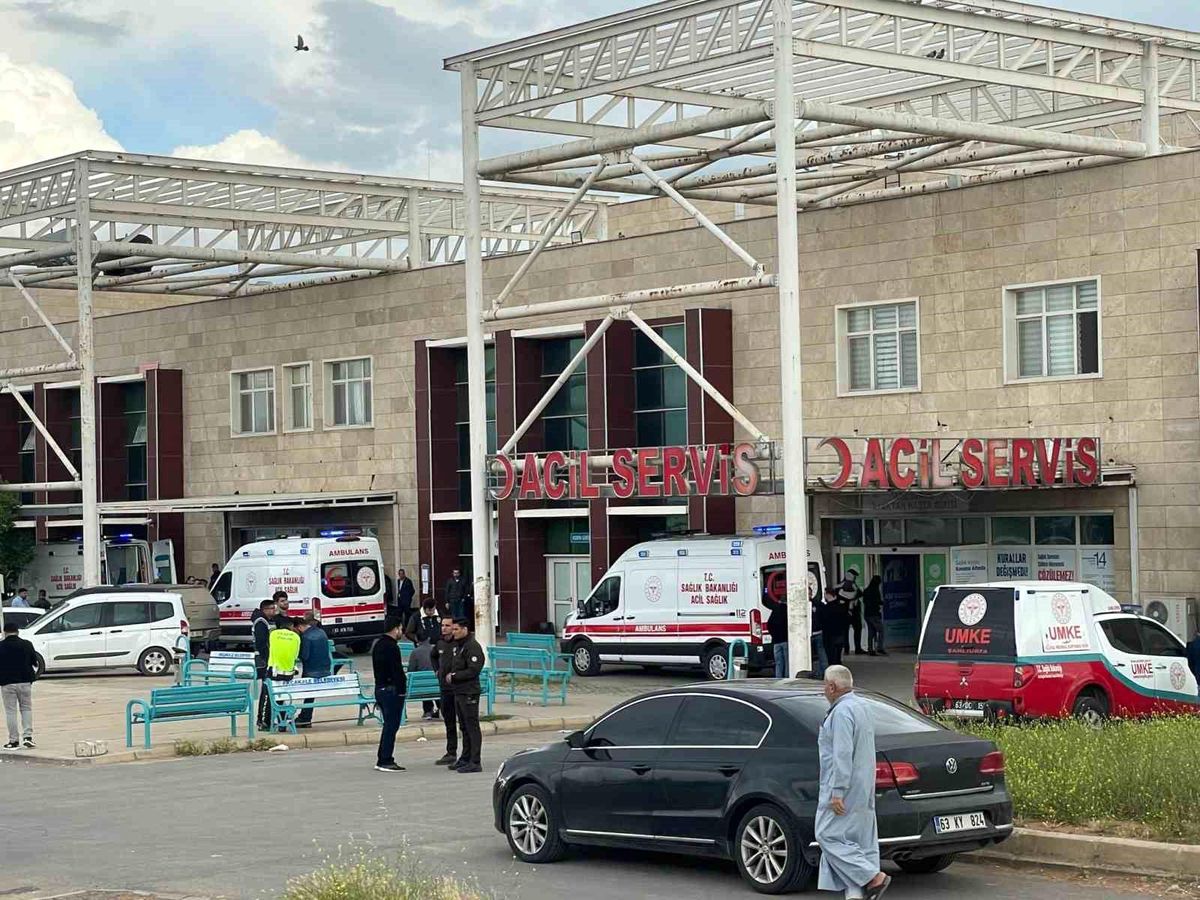 Suriye\'de Patlama: 2 Türk Polisi Şehit Oldu, 7 Polis Yaralandı