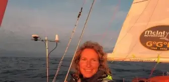 Güney Afrikalı Yelkenci Altın Küre Yarışı'nı Kazandı