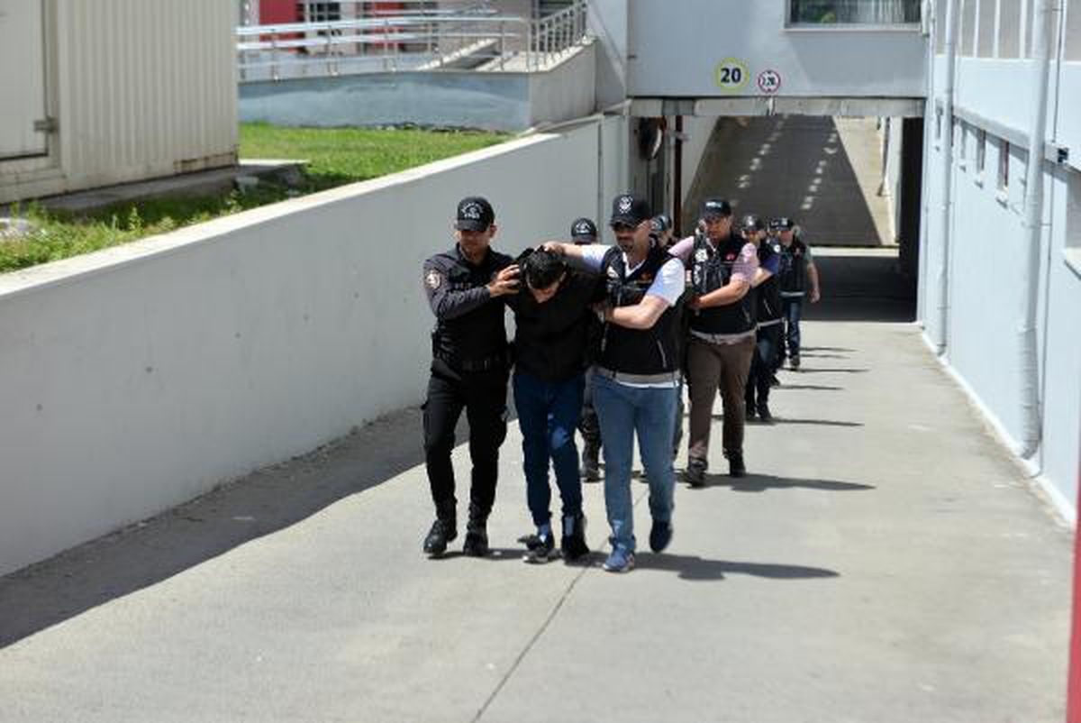 \'Torbacı\' Operasyonunda 6 Şüpheli Tutuklandı
